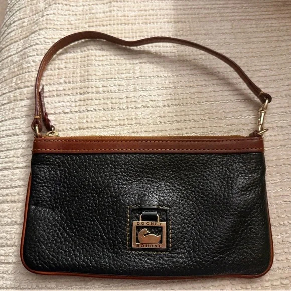 Dooney & Bourke Black and Brown Pebbled Leather Bag 8x4.5 - Picture 1 of 10